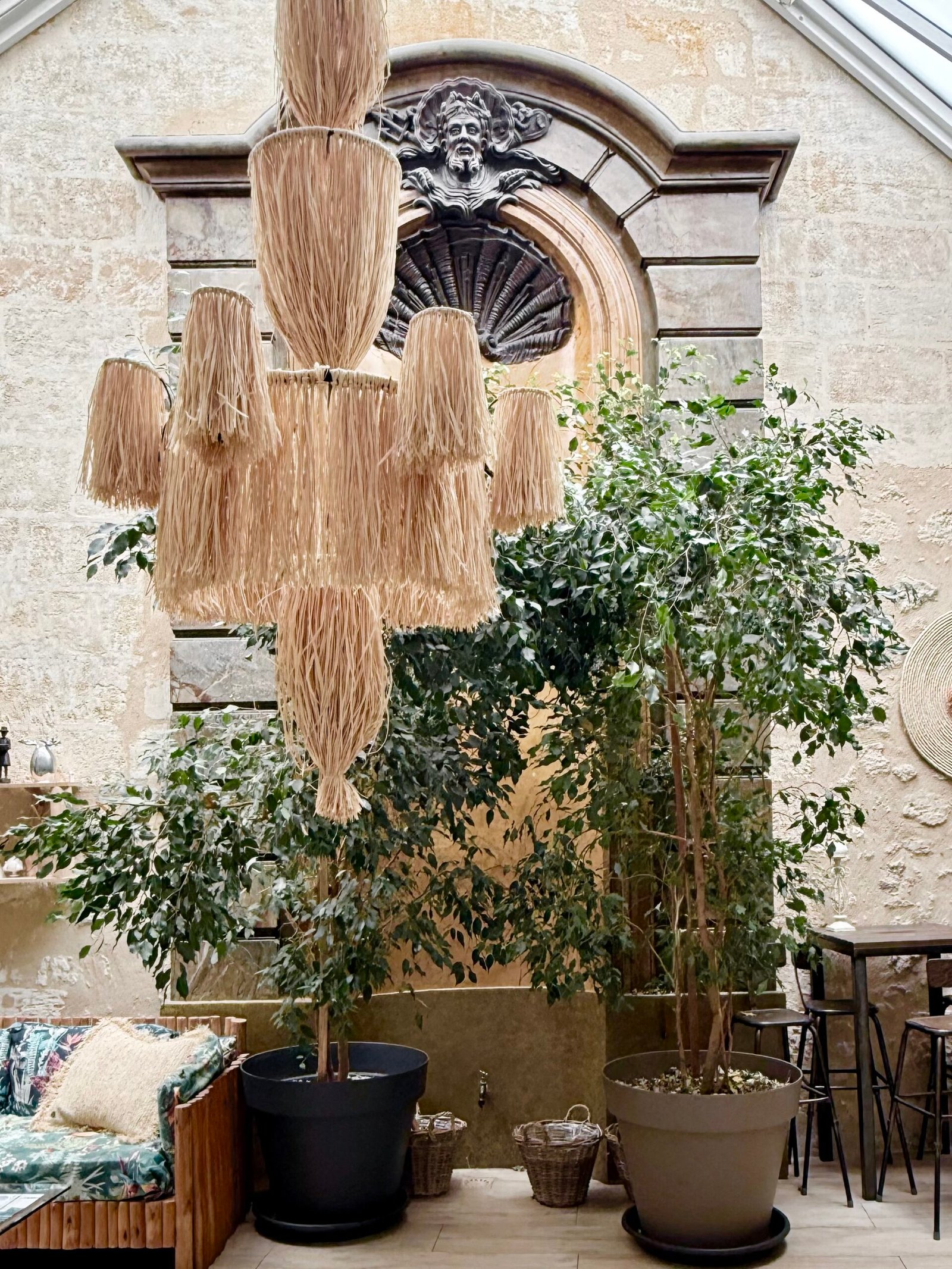 Fontaine monumentale sous patio